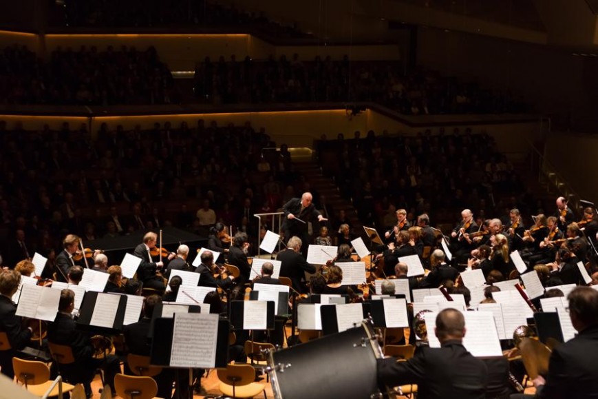 Barenboim Und Die Berliner Staatskapelle In Dresden